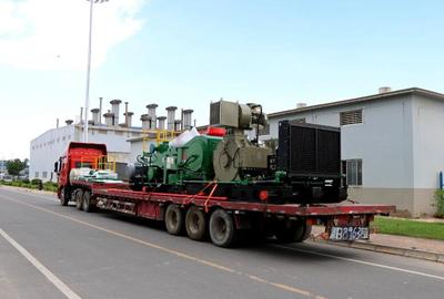 蘭石裝備公司完成兩臺五缸泥漿泵發貨，助力物料搬運裝備制造升級